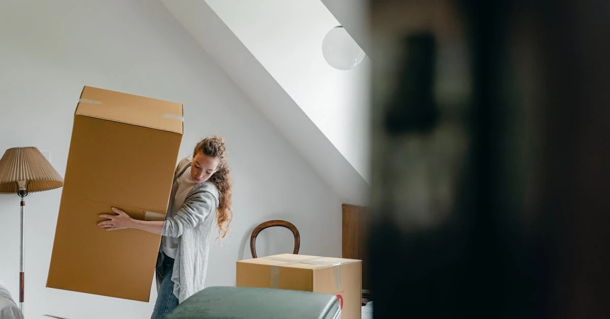 découvrez comment transformer votre grenier en un espace de vie fonctionnel et esthétique grâce à nos conseils et solutions pour l’aménagement de combles. augmentez la valeur de votre maison avec une conversion de grenier réussie.
