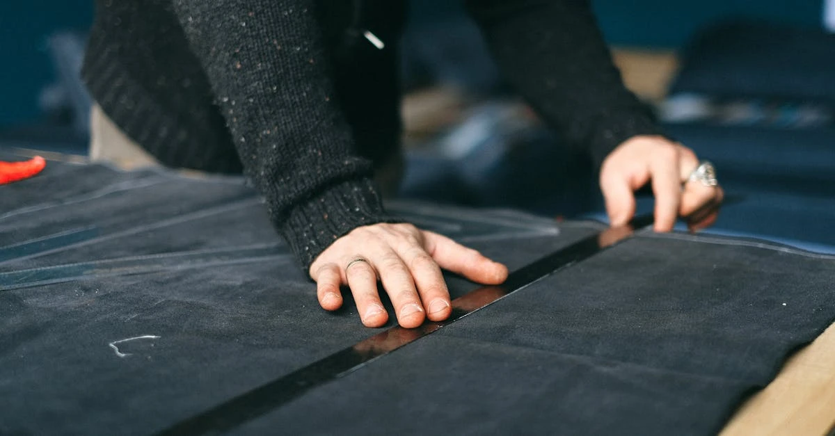 modèles de descriptions de poste prêts à l'emploi pour vous aider à recruter efficacement et à définir clairement les responsabilités de chaque rôle.