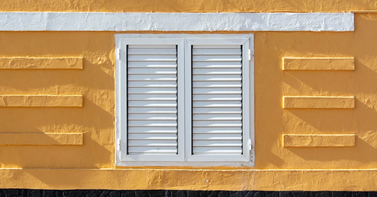 découvrez nos conseils experts pour la peinture de rebords de fenêtre, afin de leur offrir une finition parfaite et durable.