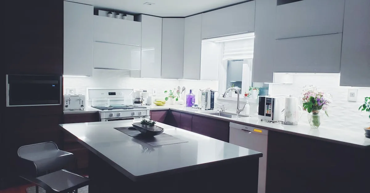 trouvez les meilleurs designers de cuisine pour créer un espace fonctionnel et esthétique, adapté à vos besoins et à votre style.