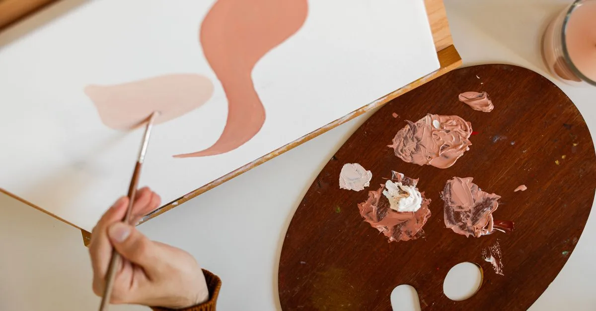 découvrez notre sélection de peintures beige pour un intérieur chaleureux et élégant, adaptée à tous les styles de décoration.
