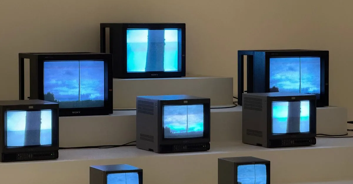 découvrez nos solutions d'intégration tv pour une expérience visuelle optimisée et connectée à votre domicile ou votre entreprise.